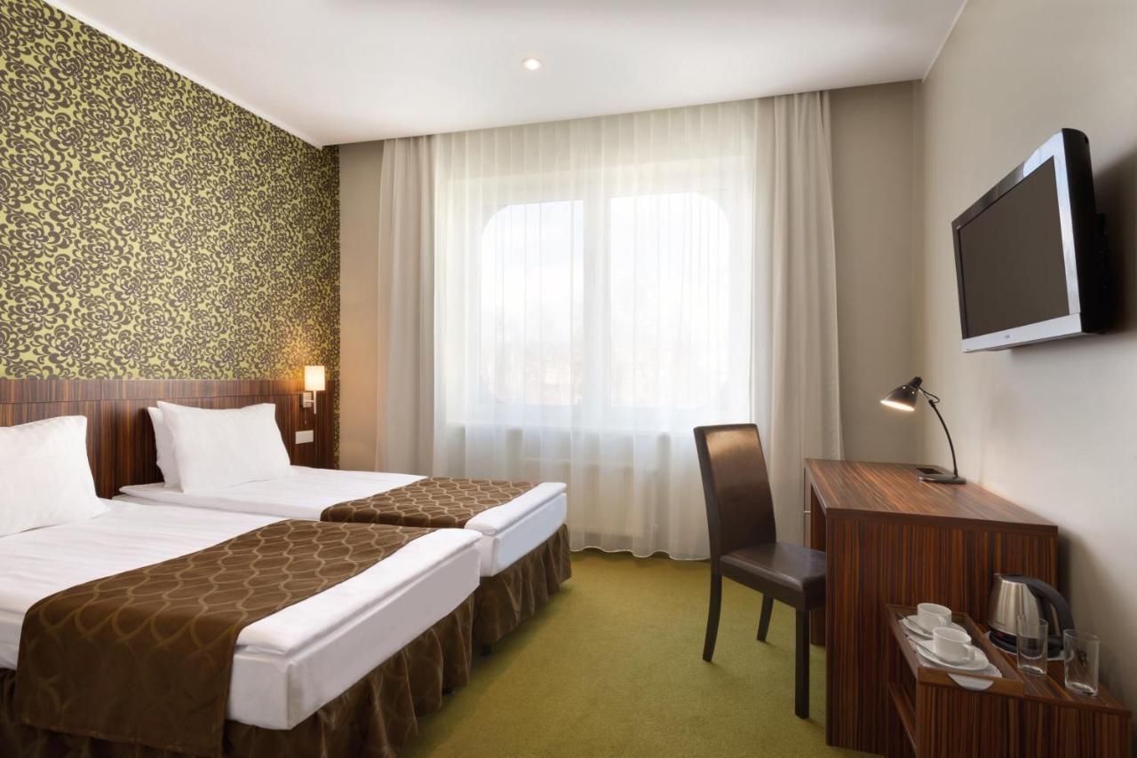 ריגה Rija Vef Hotel With Free Parking מראה חיצוני תמונה